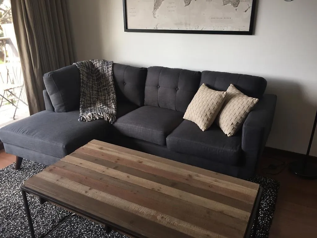 Apartment Twelve Oaks By Marquee Vancouver