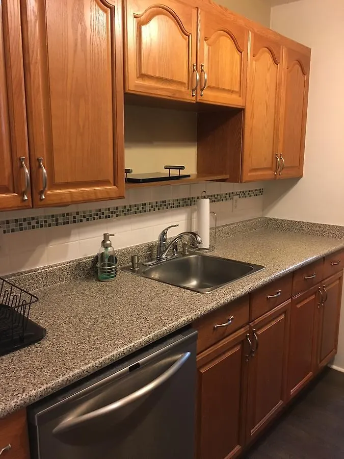 Apartment Twelve Oaks By Marquee Vancouver